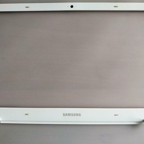 Рамка Матрицы Samsung NP450R5E